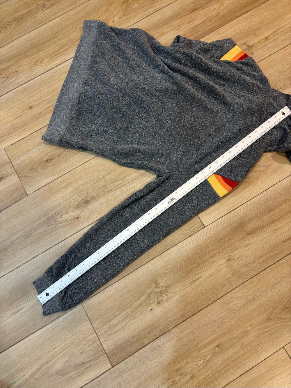 Marine Layer Heather Grey Contrast Sleeve Hoodie soft medium m - Picture 8 of 9